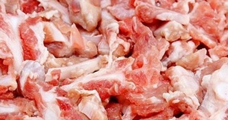 Mách chị em nội trợ cách chế biến sườn sụn tốt cho xương khớp