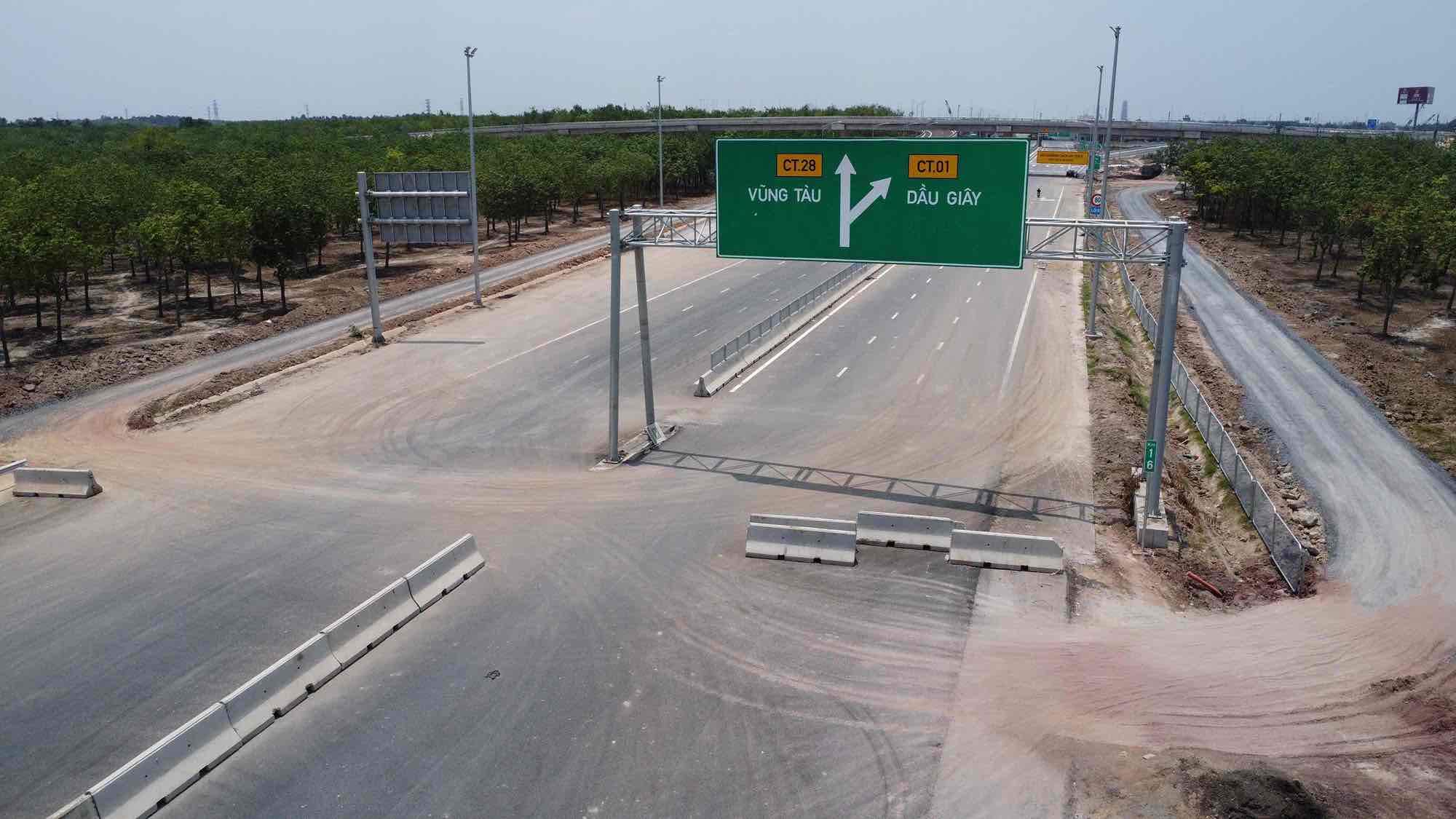 Hướng đi Đồng Nai trên cao tốc Biên Hòa - Vũng Tàu. Ảnh: HAC