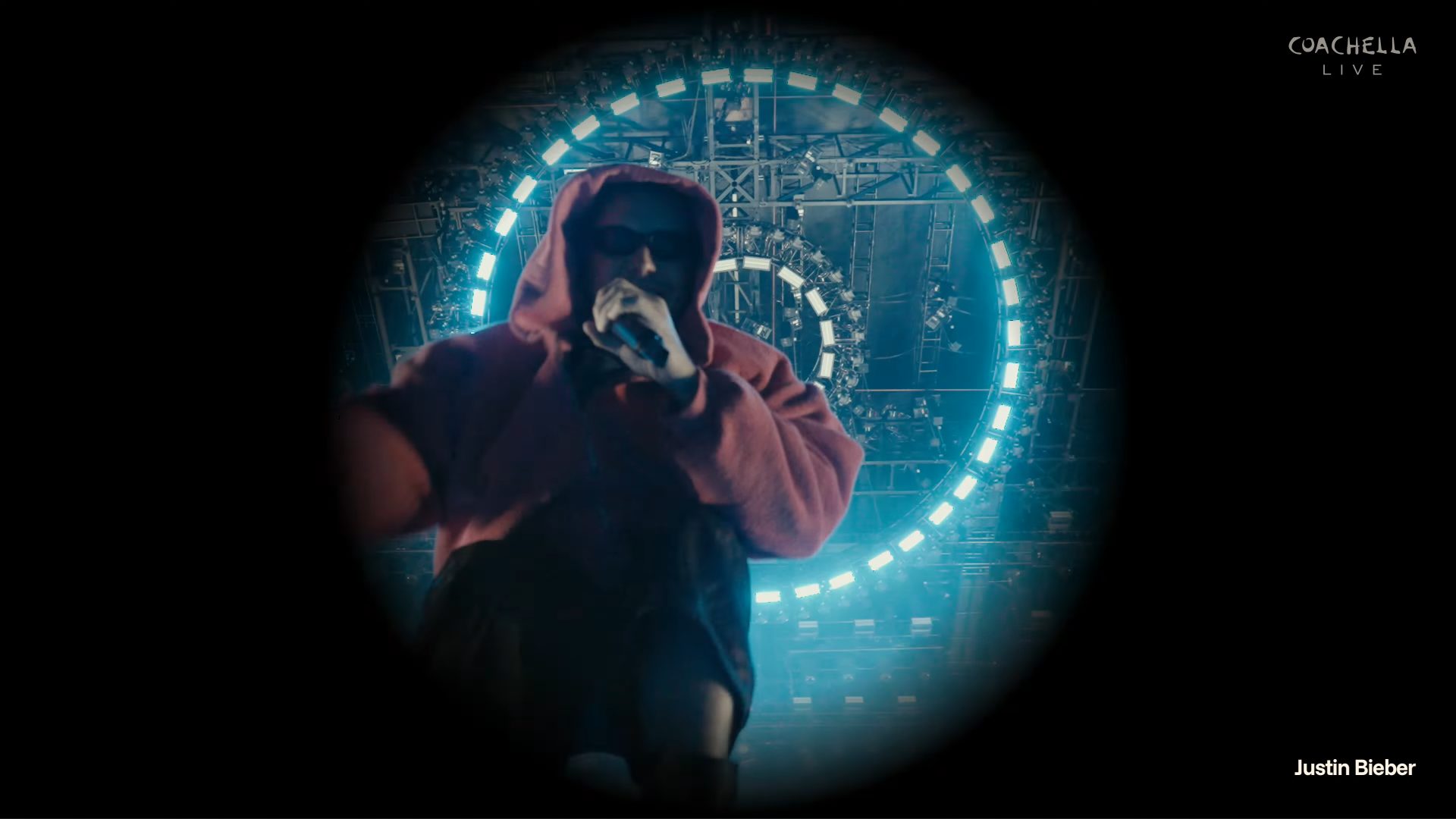Justin Bieber xuất hiện tại Coachella là một sự kiện đáng chú ý. Ảnh: YouTube