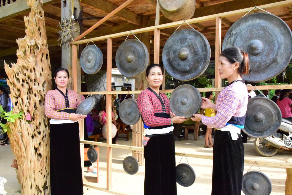 Không gian văn hóa dân tộc Mường ở Phù Yên. Ảnh: Trường Sơn