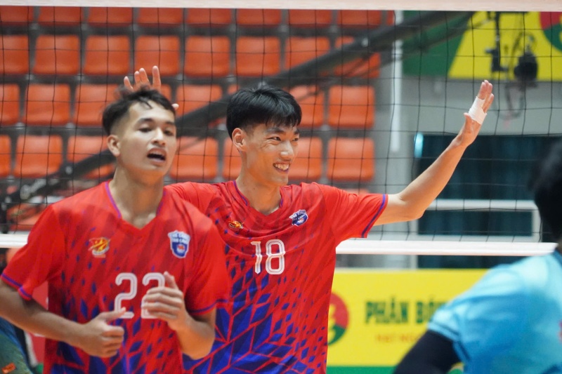 Sự đóng góp của Xue Zhihong hứa hẹn giúp Thể Công Tân Cảng cải thiện thứ hạng sau giai đoạn 1. Ảnh: Hải Đường