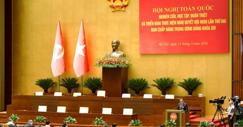 Kỷ luật, cho thôi chức Bí thư Tỉnh ủy Lê Quang Th.