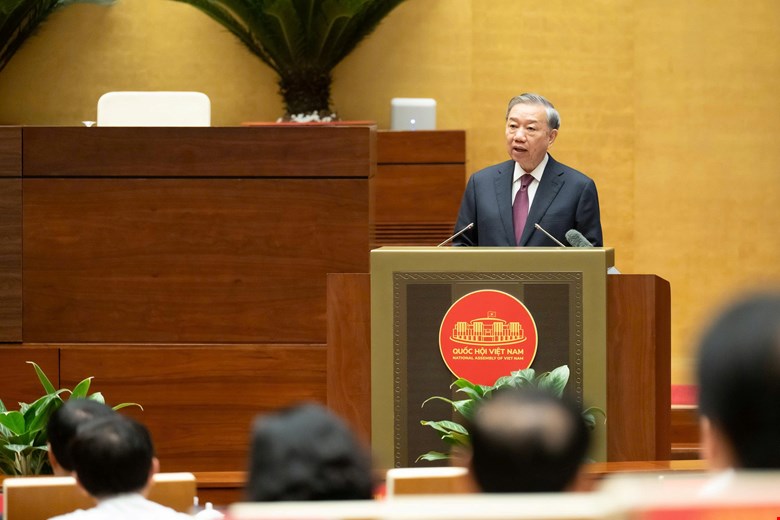 Tổng Bí thư, Chủ tịch nước Tô Lâm phát biểu chỉ đạo tại Hội nghị. Ảnh: Media Quốc hội.