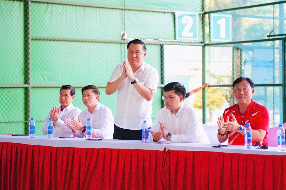 Ông Cao Văn Chóng - Phó Giám đốc Sở Văn hóa và Thể thao TPHCM tham dự lễ khai mạc. Ảnh: Sở VHTT TPHCM