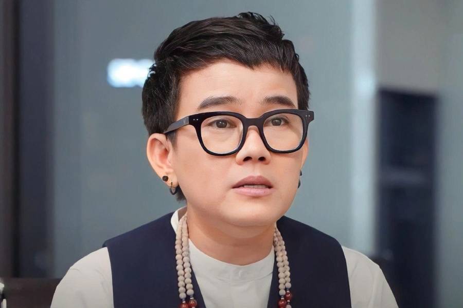 Musician Phuong Uyen - Music Director of The Voice Kids Vietnam 2013 year RHYDER, Phuong My Chi crowned champion. Photo: NVCC