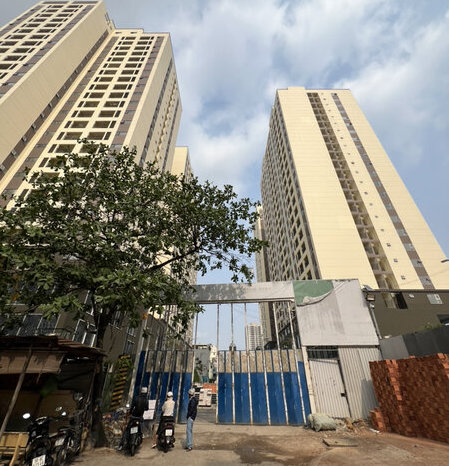 The investor of the Ly Thuong Kiet social housing project has not received registration documents or carried out the receipt of deposits at the project. Photo: Bao Chuong
