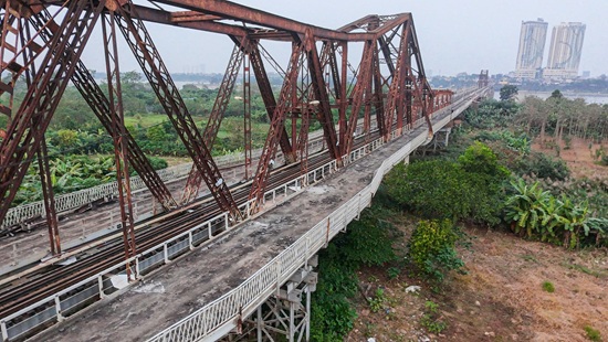 Acelerar el progreso de la construcción y reparación del puente Long Bien de más de 120 años. Foto: Minh Hanh