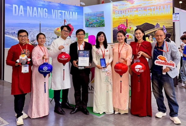 Da Nang augmente les vols en provenance de Russie et de la CEI. Sur la photo, le stand de la ville de Da Nang au Salon international du tourisme MITT Moscou 2026 (Russie). Photo: Photo: Département de la culture, des sports et du tourisme
