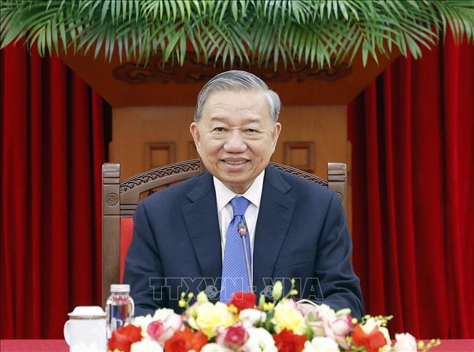 General Secretary and President To Lam talks by phone with Chairman of the Liberal Democratic Party (LDP), Japanese Prime Minister Takaichi Sanae. Photo: VNA