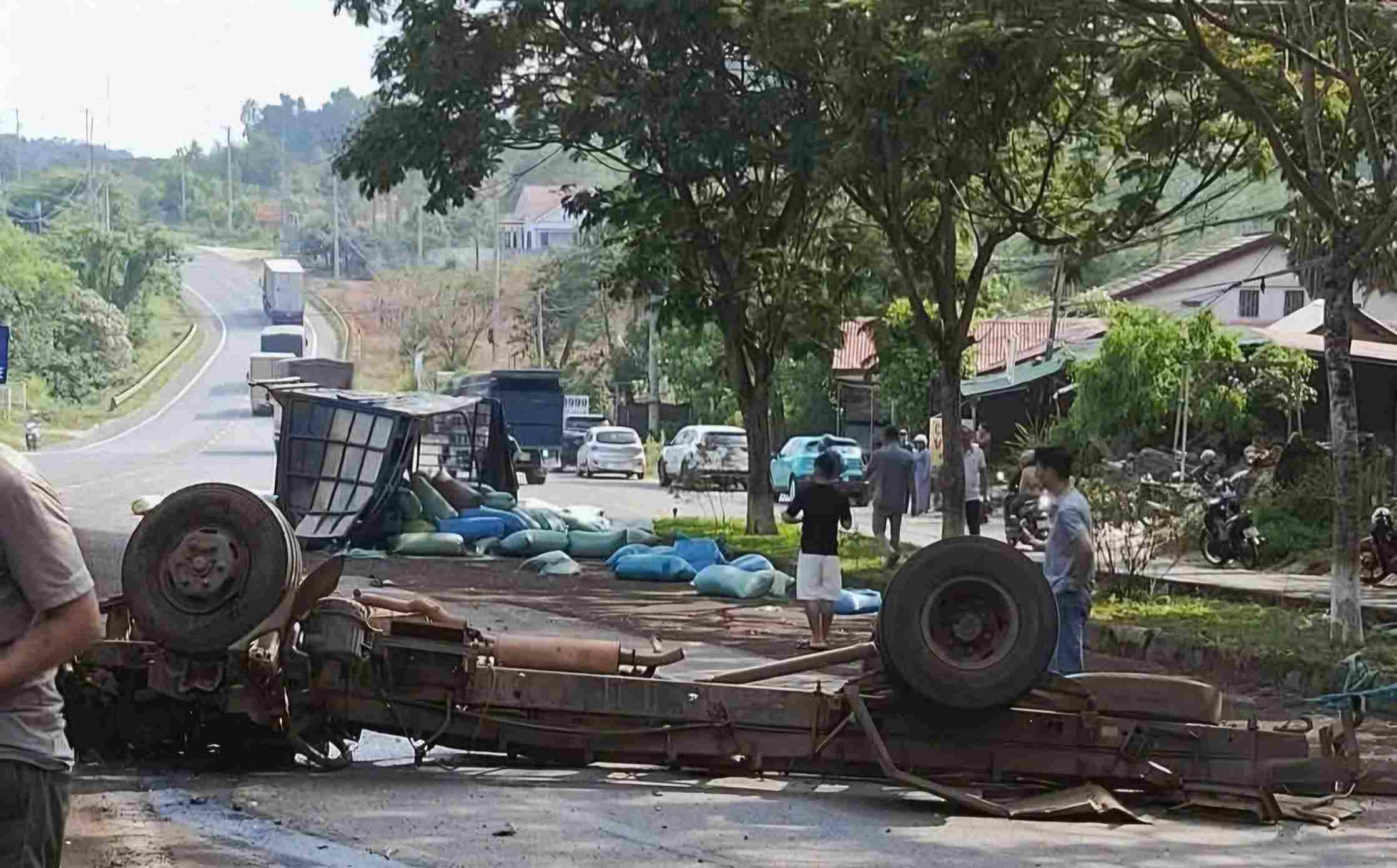 Scene of the traffic accident. Photo: Than Hy