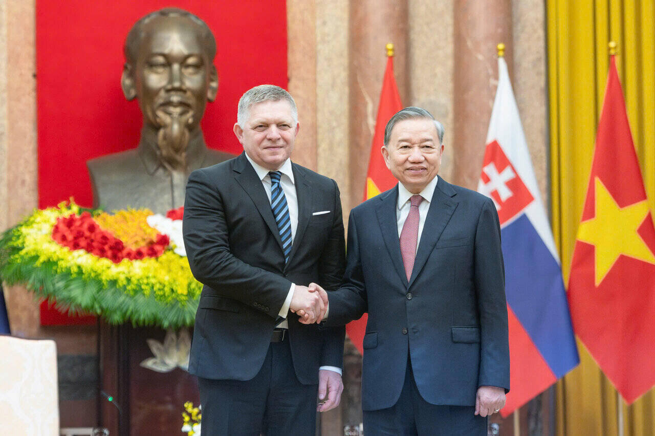 General Secretary and President To Lam affirmed that Vietnam consistently values and wishes to further deepen relations with Slovakia. Photo: Hai Nguyen