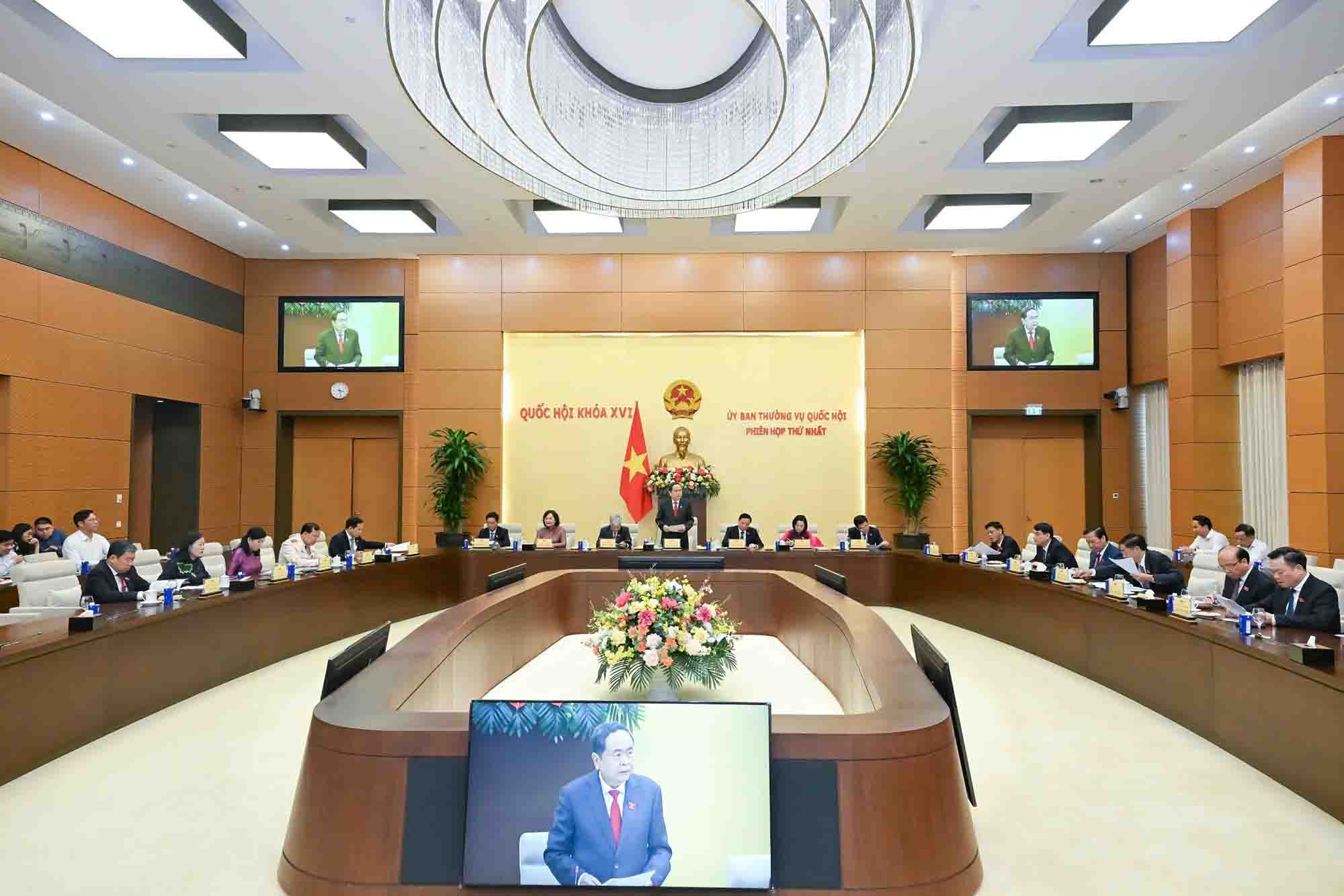 The National Assembly Standing Committee will consider and approve the Resolution on the establishment of 10 wards under Dong Nai province. Photo: Quochoi. vn