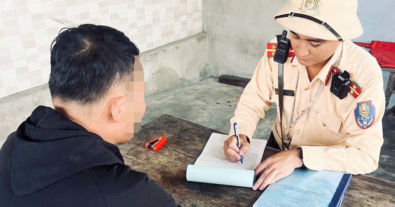 Xử phạt tài xế để đá dăm rơi vãi trên đường