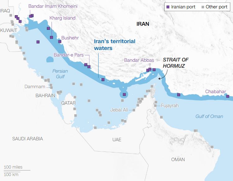 Mỹ bắt đầu phong tỏa các cảng Iran dọc Vịnh Ba Tư, áp dụng với tàu thuyền mọi quốc gia. Nguồn: Cơ quan Tình báo Không gian Địa lý Quốc gia Mỹ (dữ liệu cảng); Viện Hàng hải Flanders (2023), Cơ sở dữ liệu ranh giới hàng hải (vùng biển lãnh thổ)