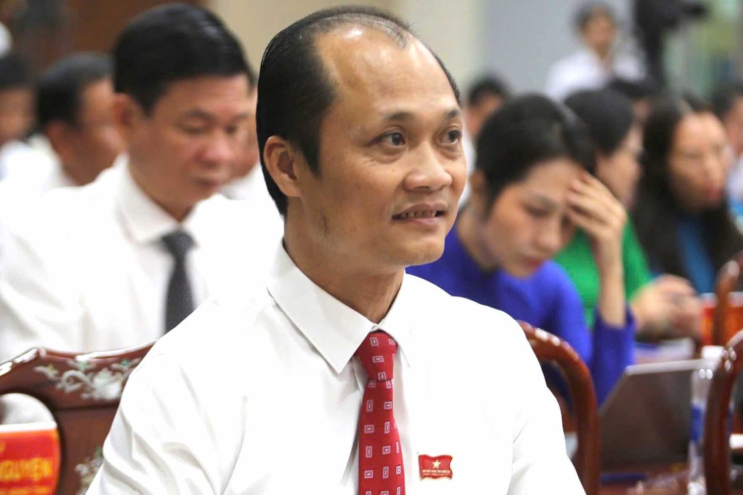 El Primer Ministro aprobó los resultados de la elección del Sr. Nguyen Tuan Anh para el cargo de Vicepresidente del Comité Popular Provincial de Dong Nai. Foto: Ha Anh Chien