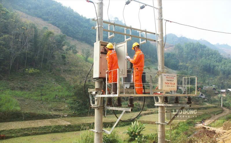 Tuyen Quang strives to have no white area of national grid electricity by mid-2027. Photo: Viet Bac