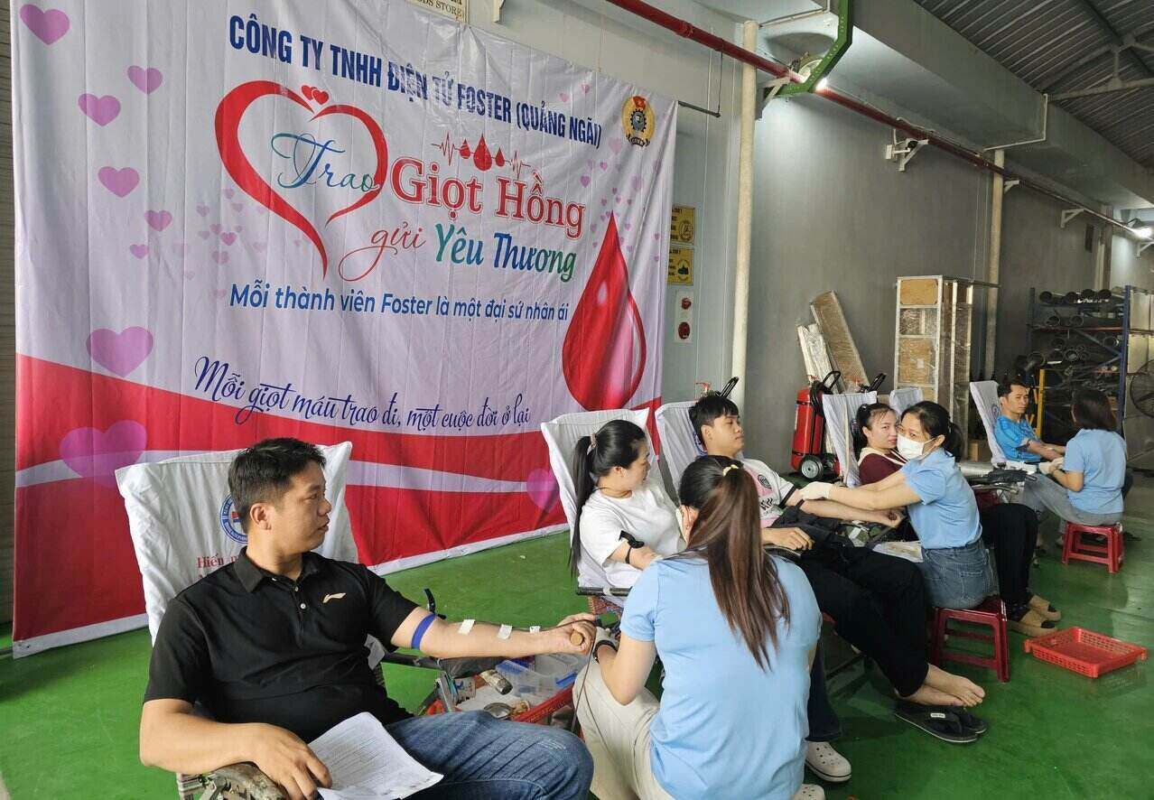Foster Electronics Co., Ltd. (Quang Ngai) participates in blood donation. Photo: Dang Khoi