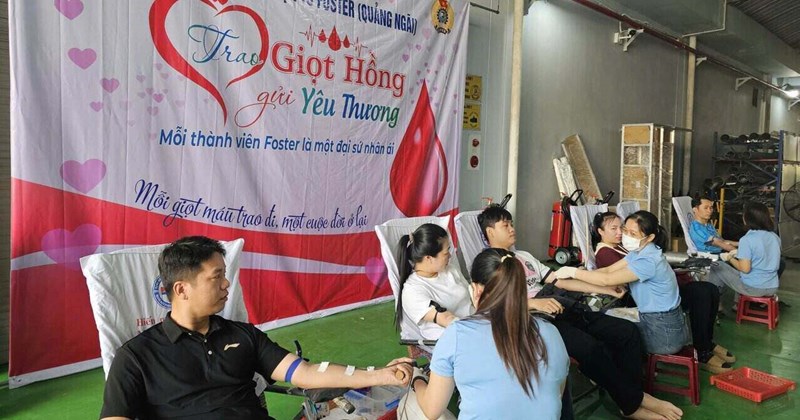 Quảng Ngãi: Nhiều đoàn viên công đoàn hiến máu nhân đạo