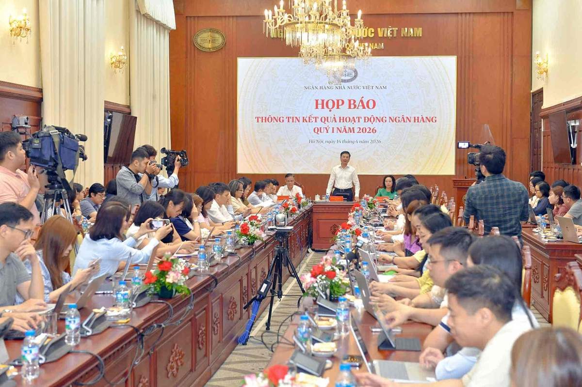 Deputy Governor of the State Bank of Vietnam Pham Thanh Ha said that the outstanding credit balance of the entire system reached more than 19.18 million billion VND. Photo: SBV