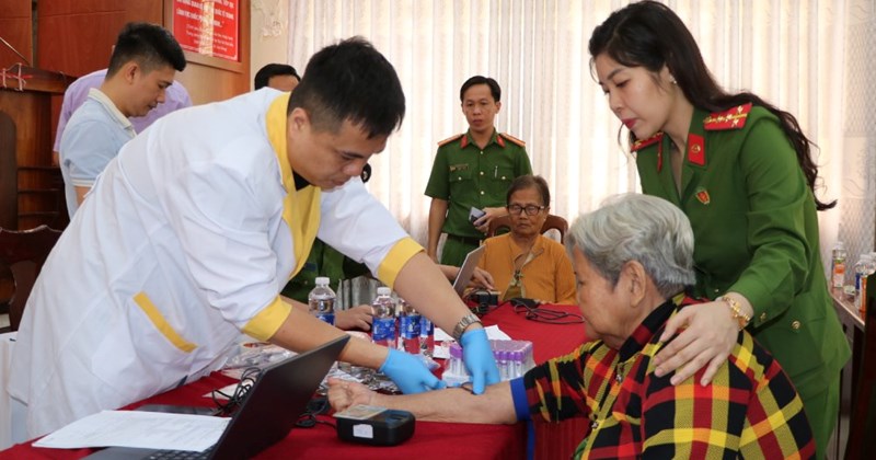 An Giang mở rộng thu thập mẫu ADN cho 3.300 trường hợp thân nhân liệt sĩ