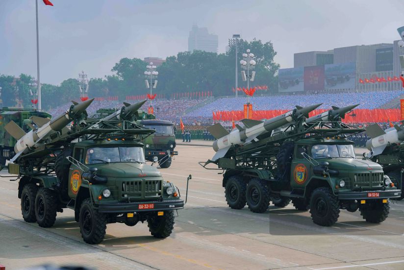 El Ejército Popular de Vietnam es la fuerza central en la causa de la lucha para proteger la Patria, bajo el liderazgo absoluto y directo en todos los aspectos del Partido Comunista de Vietnam. Foto: Tuan Anh