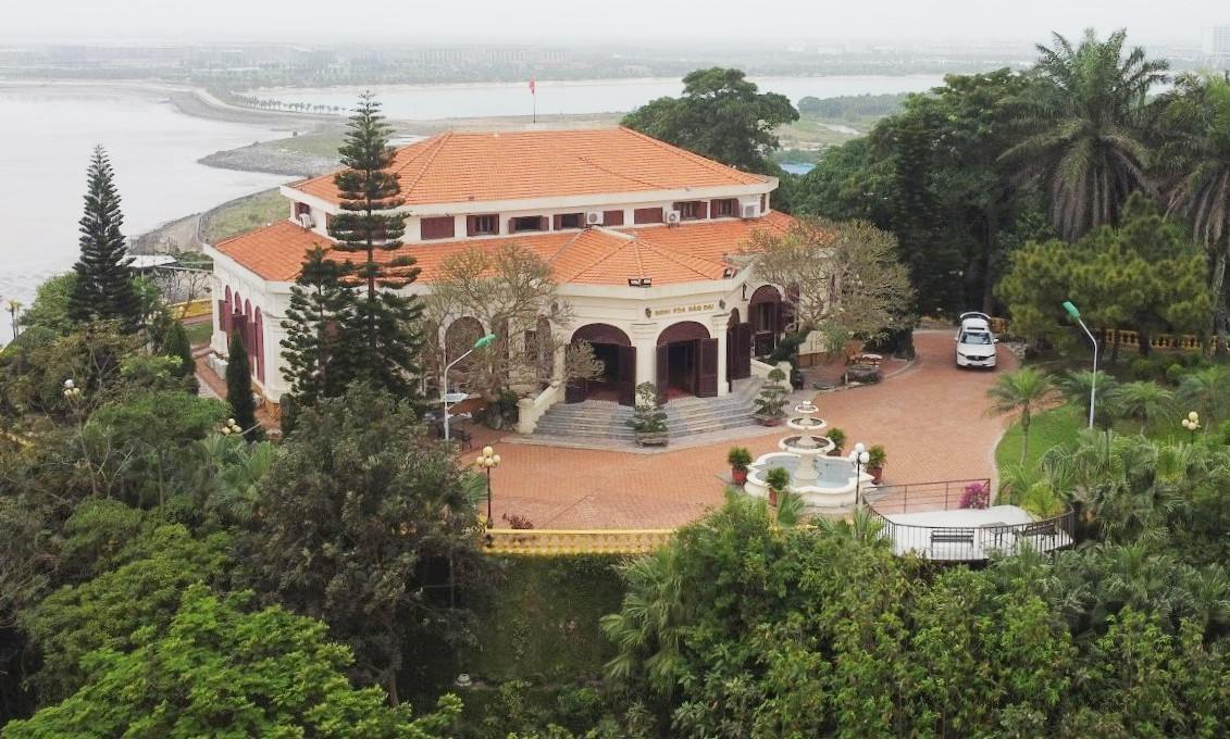 Le plan architectural préservera l'état d'origine du palais du roi Bảo Đại et l'espace écologique environnant. Photo: Băng Tâm