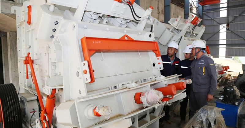 Đẩy nhanh hoàn thành nhà máy apatit hơn 800 tỷ đồng tại Lào Cai