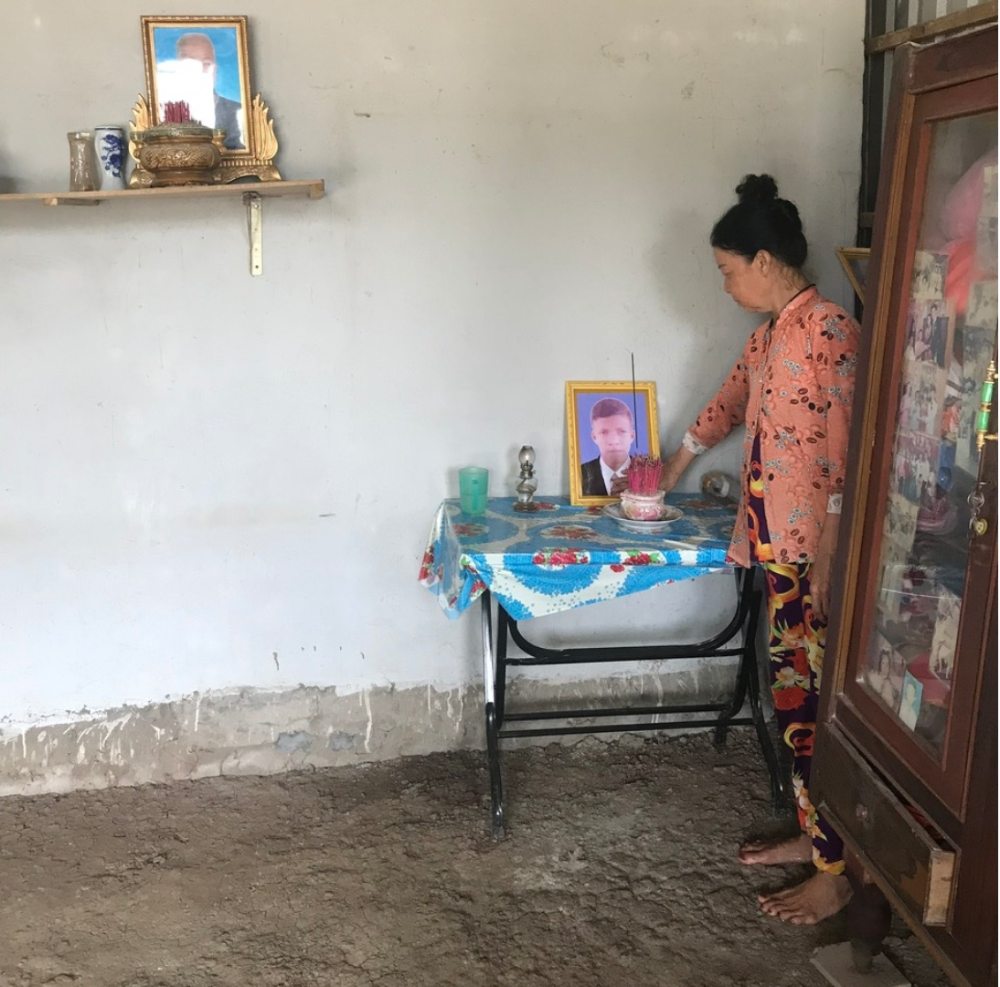 Căn nhà nhỏ thêm quạnh vắng sau khi con của bà Đẹp qua đời. Ảnh: Diệu Hiền