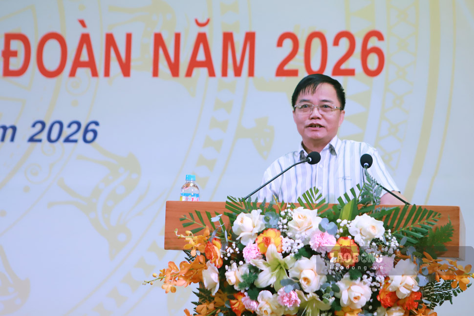 Ông Phan Văn Sơn - giảng viên Trường Đại học Công đoàn. Ảnh: Hoài Phương