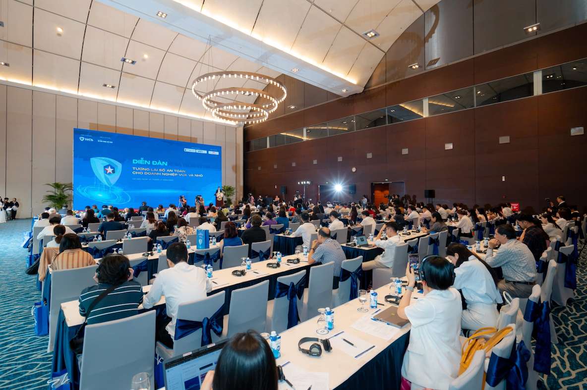 Vista general del Foro "Futuro digital seguro para pequeñas y medianas empresas". Foto: BTC