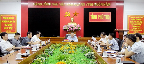 Overview of the meeting on adjusting the Power Plan VIII of Phu Tho bridge point. Photo: CTTĐT Phu Tho province