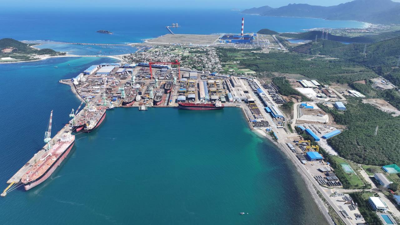 2026年第1四半期、カインホア省のGRDP成長率は8.37%に達しました。写真:HVS