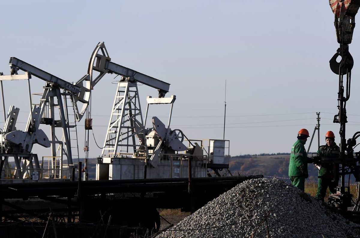 Russian oil prices soar in key Asian markets, reaching 125 USD/barrel. Photo: Ria Novosti