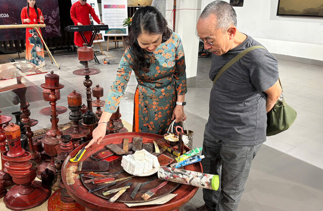 « Son Ta Son Tich » et l'histoire des couches de laque. Photo de : Khanh Linh