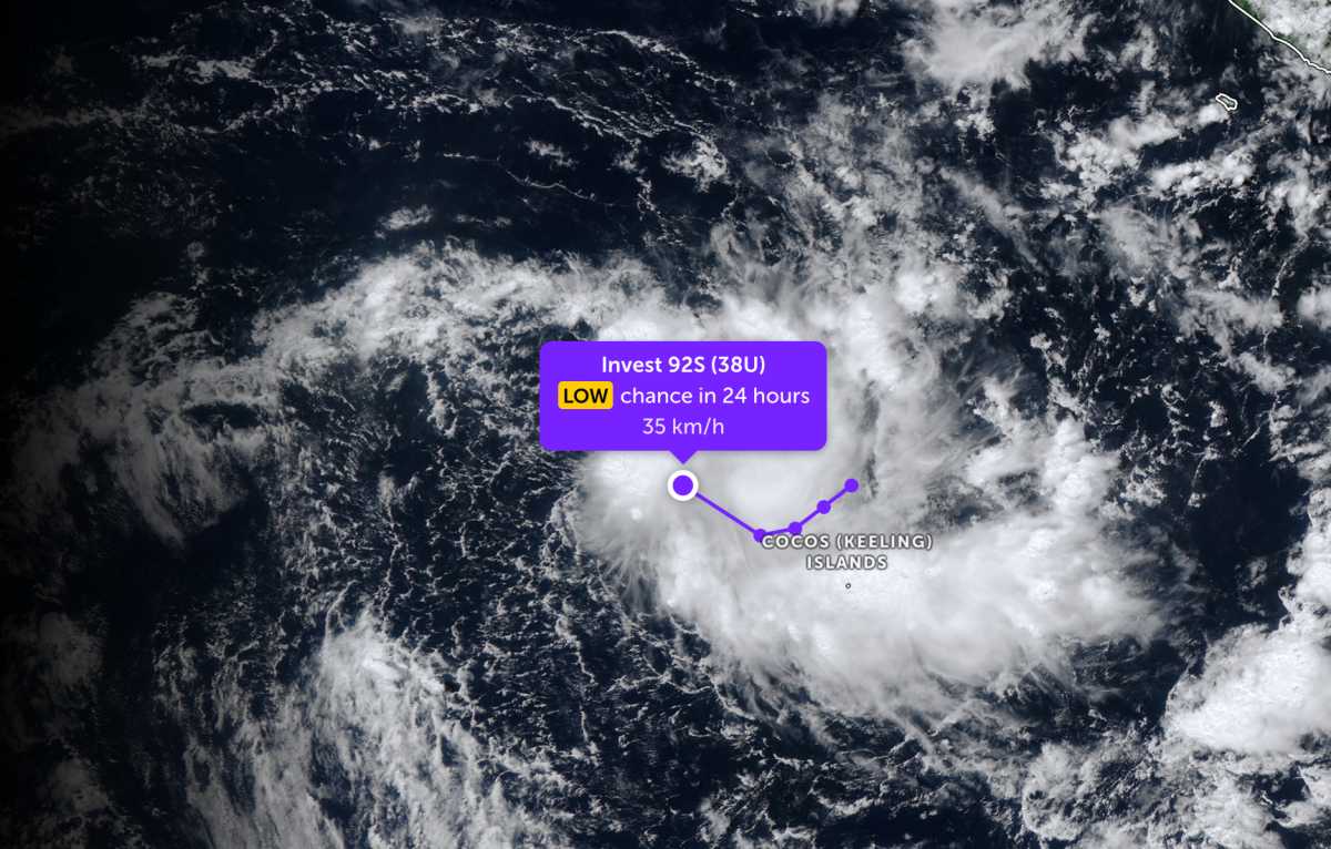 Áp thấp mới hình thành trên biển Ấn Độ Dương. Ảnh: JTWC
