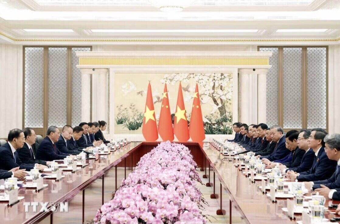 トー・ラム書記長・国家主席が李強中国国務院総理と会談。写真:TTXVN