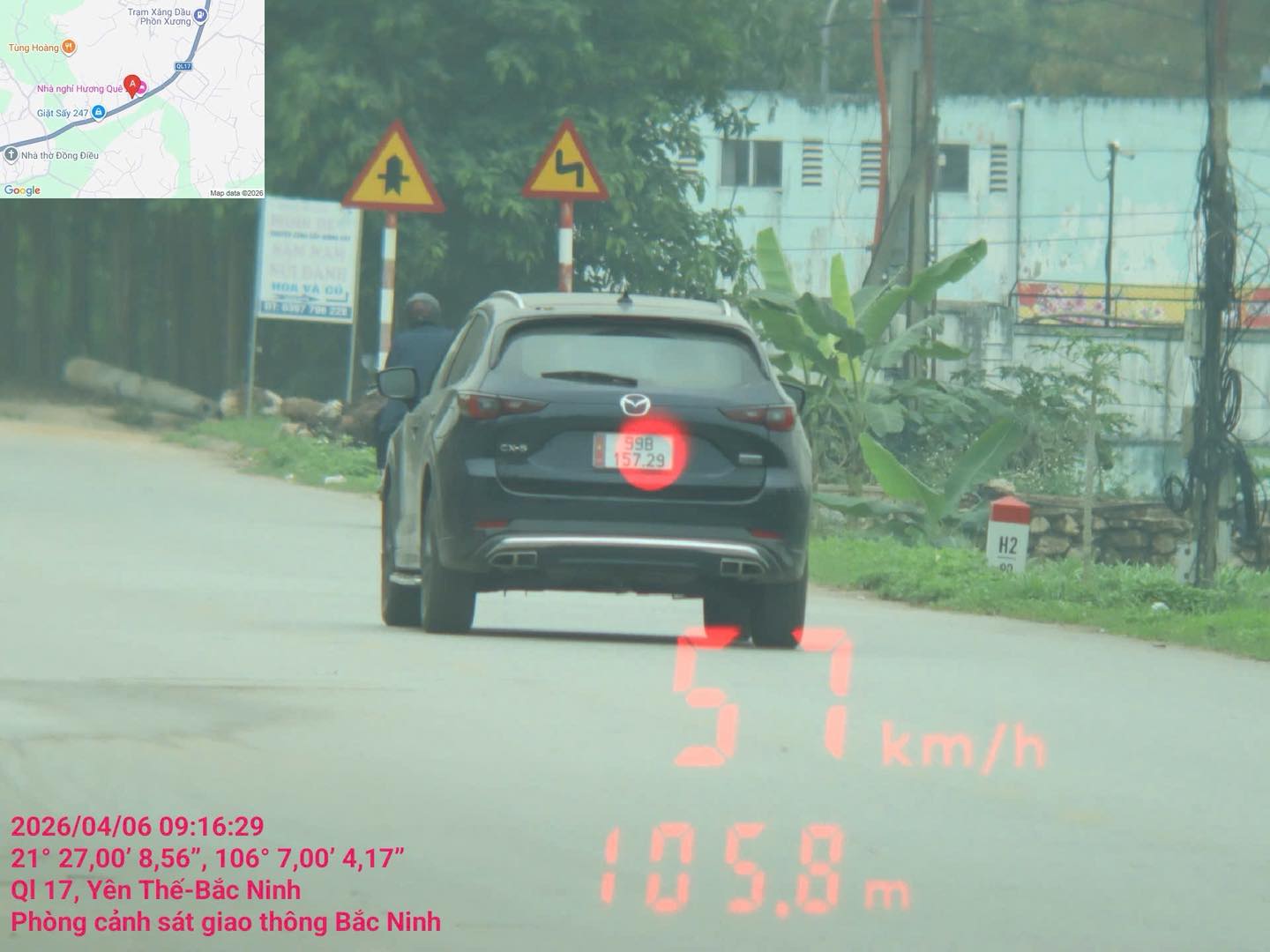 バクニンで違反切符を切られた車の所有者。写真:バクニン省警察