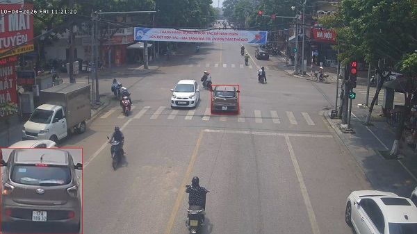 Car owner fined remotely in Hung Yen. Photo: Hung Yen Police