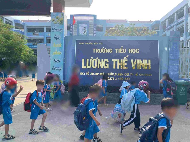 Vụ giáo viên phạt 5 học sinh tự chích kim tiêm vào tay: Đưa các em đi xét nghiệm