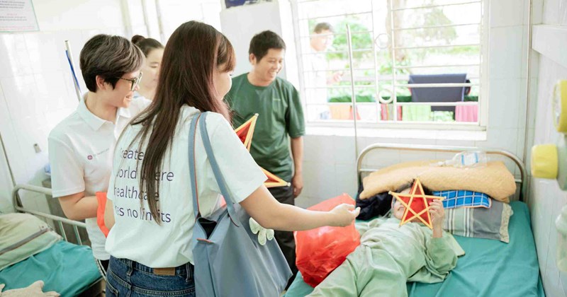 Hỗ trợ y tế giúp bệnh nhi nghèo có thêm cơ hội chữa trị