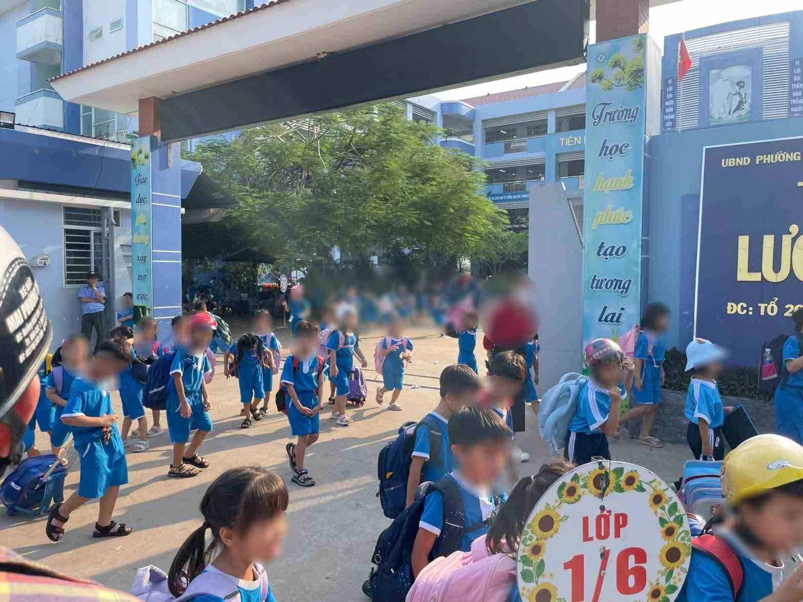 L'incident où un enseignant a puni un élève en lui injectant une seringue dans la main s'est produit à l'école primaire Lương Thế Vinh. Photo: Đình Trọng