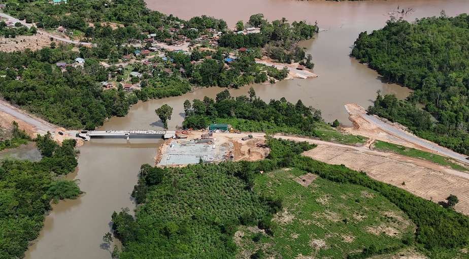 T&T Group quyết định xây cầu kiên cố Tangatay dài hơn 80m, rộng 6m. Ảnh: T&T Group