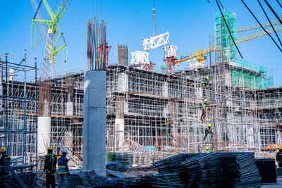 Dự án mở rộng Cảng Hàng không quốc tế Phú Quốc đang được thi công cấp tập. Ảnh: Sun Group