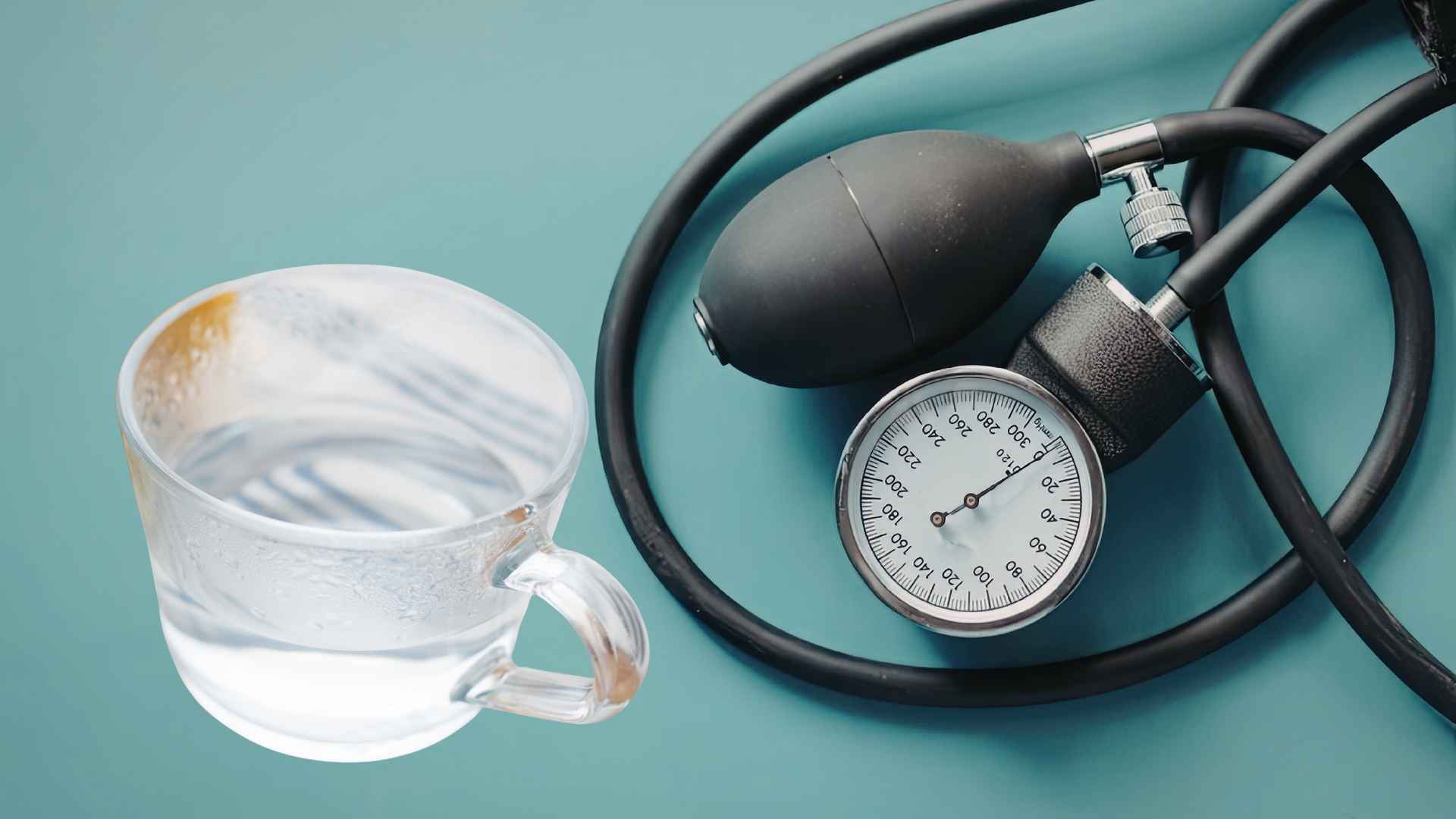 Blood pressure 160/90 is a high level warning of high blood pressure. Photo: Huong Son