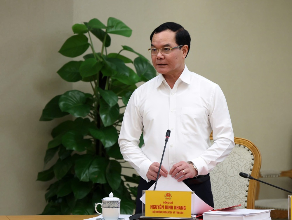  Bộ trưởng Bộ Dân tộc và Tôn giáo Nguyễn Đình Khang tại cuộc họp. Ảnh: VGP