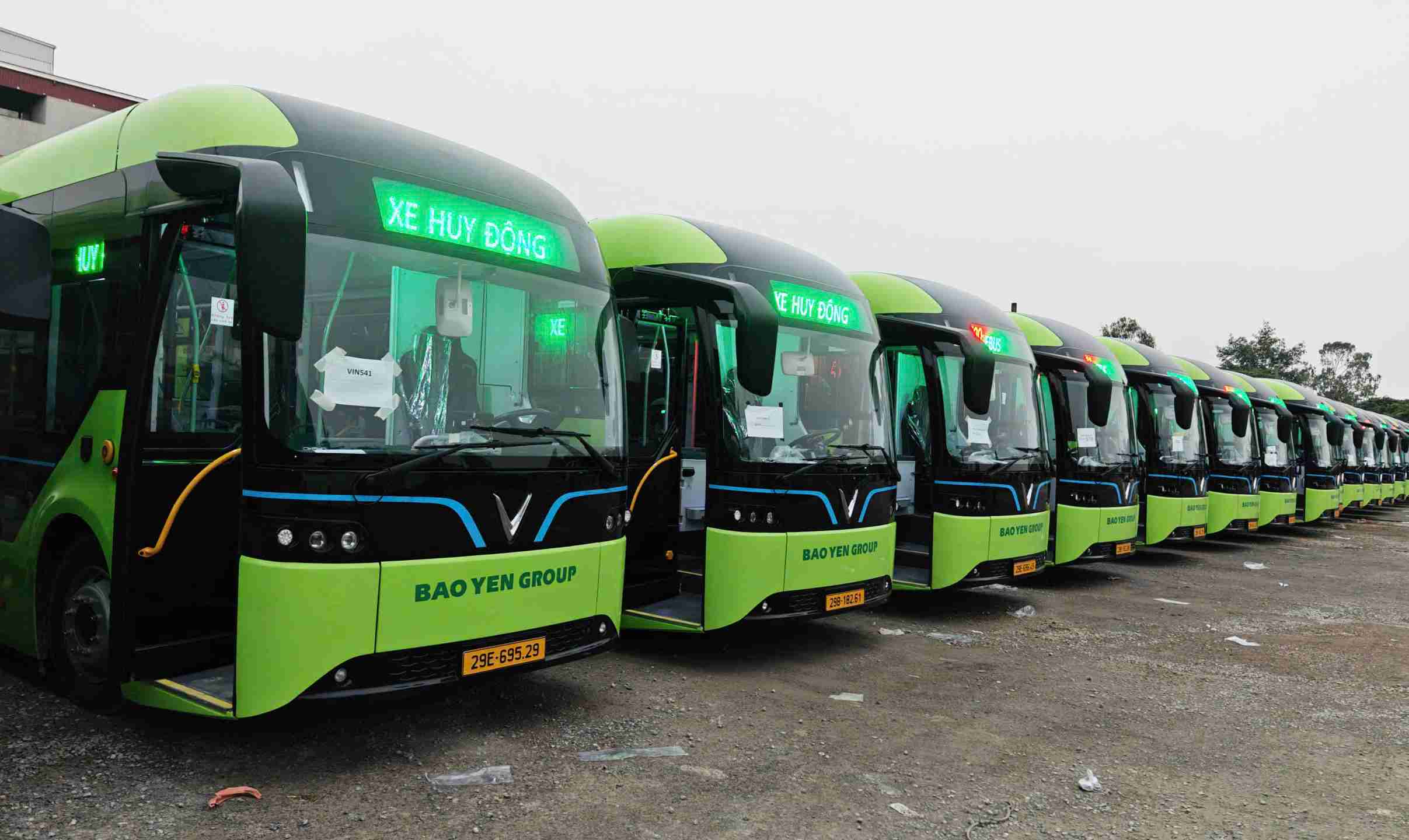 Hanoi is increasing the operation of electric buses. Photo: Tramoc