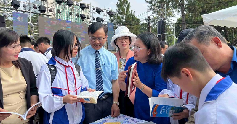 Gia Lai xây dựng văn hóa đọc gắn với phát triển du lịch