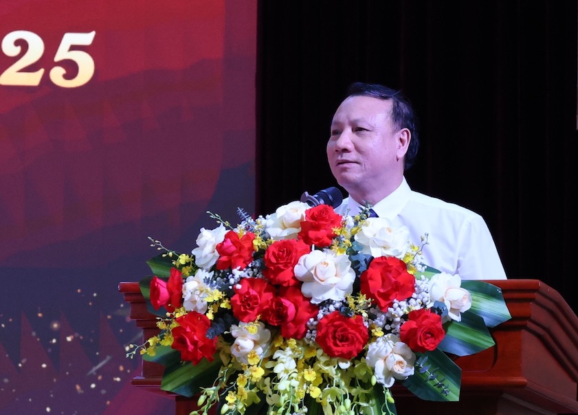 PGS.TS Nguyễn Đức Sơn, Hiệu trưởng Trường đại học Sư phạm Hà Nội phát biểu. Ảnh: Tường Vân  