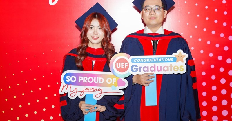 Vợ chồng cùng tốt nghiệp thạc sĩ loại giỏi