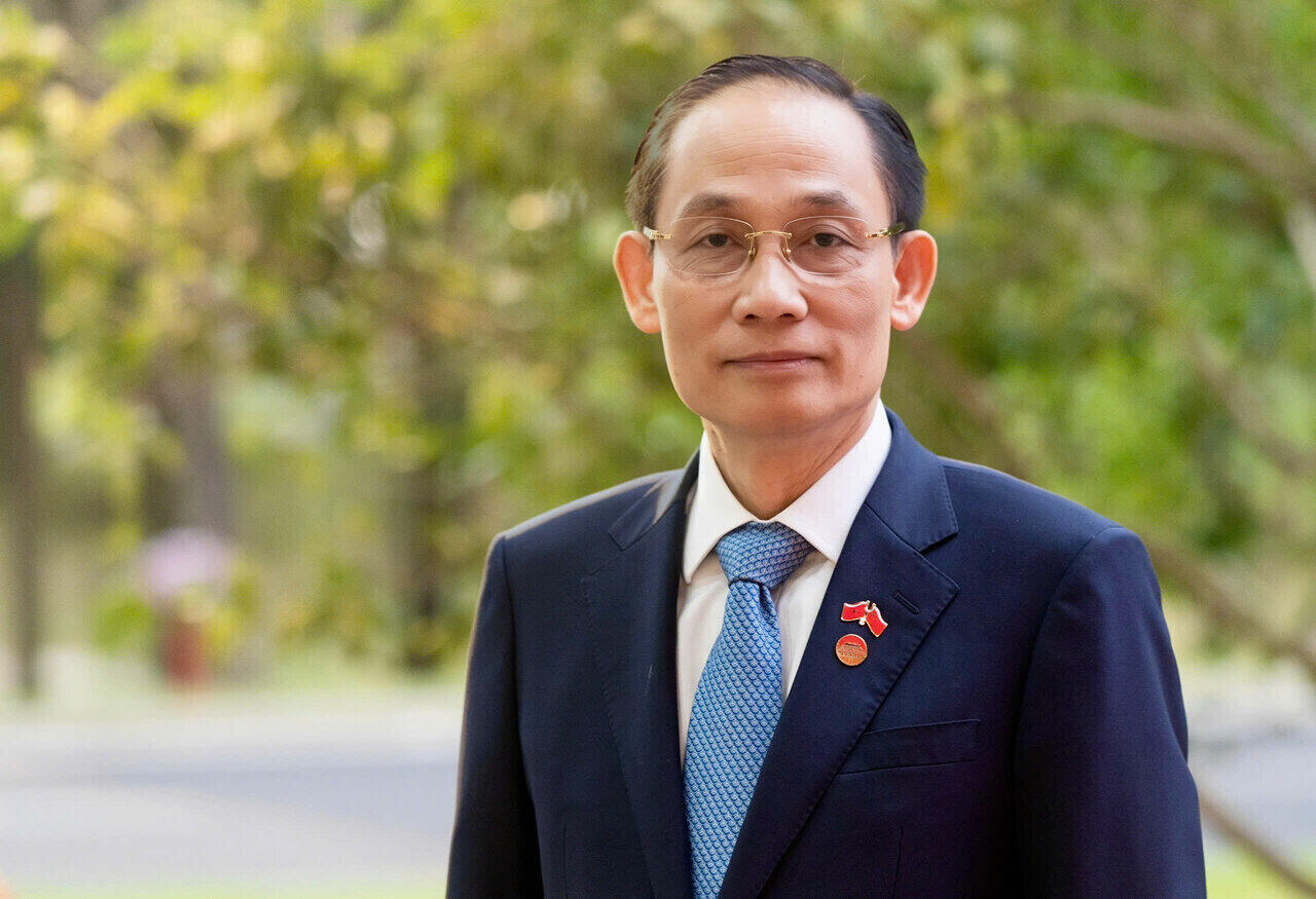 Ủy viên Bộ Chính trị, Bộ trưởng Bộ Ngoại giao Lê Hoài Trung đã trả lời phỏng vấn báo chí về kết quả chuyến thăm. Ảnh: Bộ Ngoại giao 